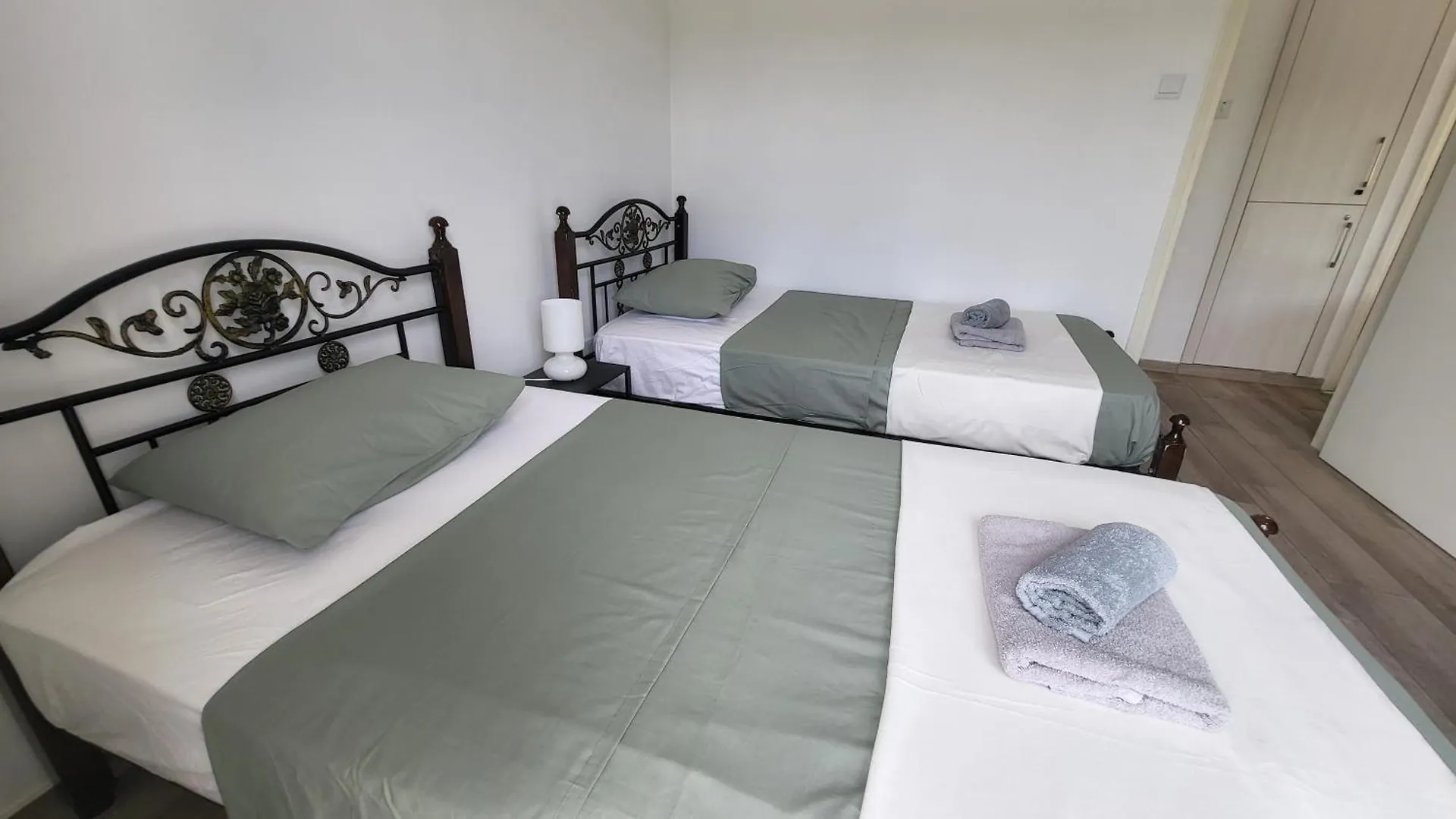 Hana Holiday House 圣纳帕 度假居