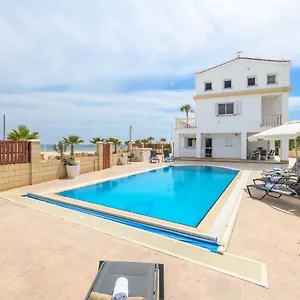  Villa Sirens House