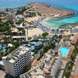 3* מלון Anonymous (adults Only)