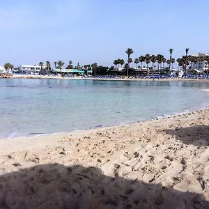 Christopher's Sandy Hotel de apartamente